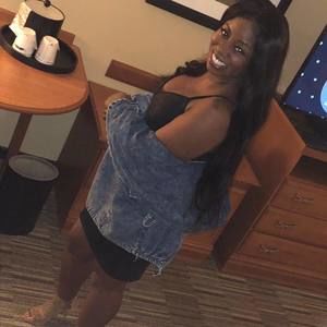 Meet your Posher, Shantia